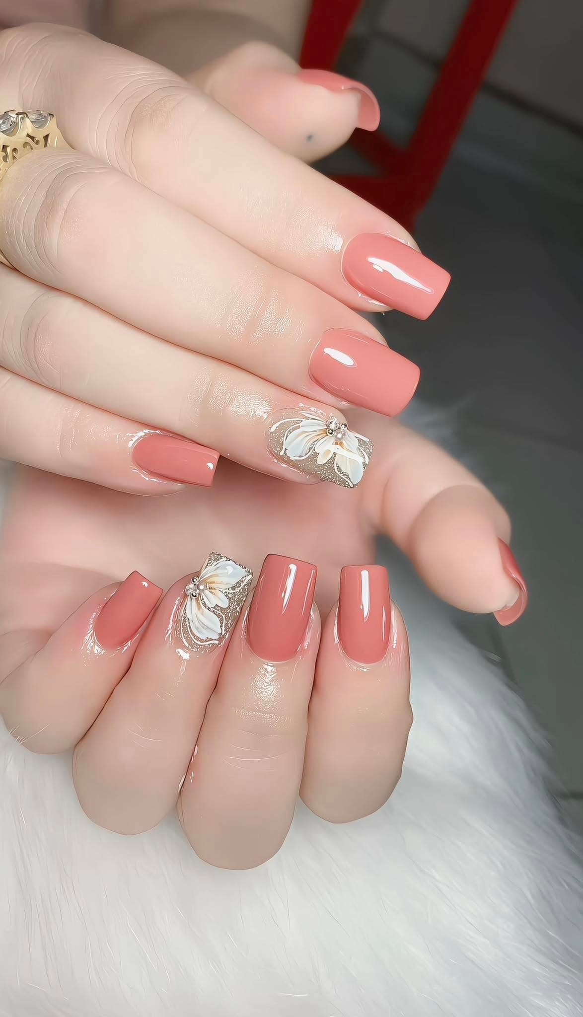 Tau Nail Salon gallery 1