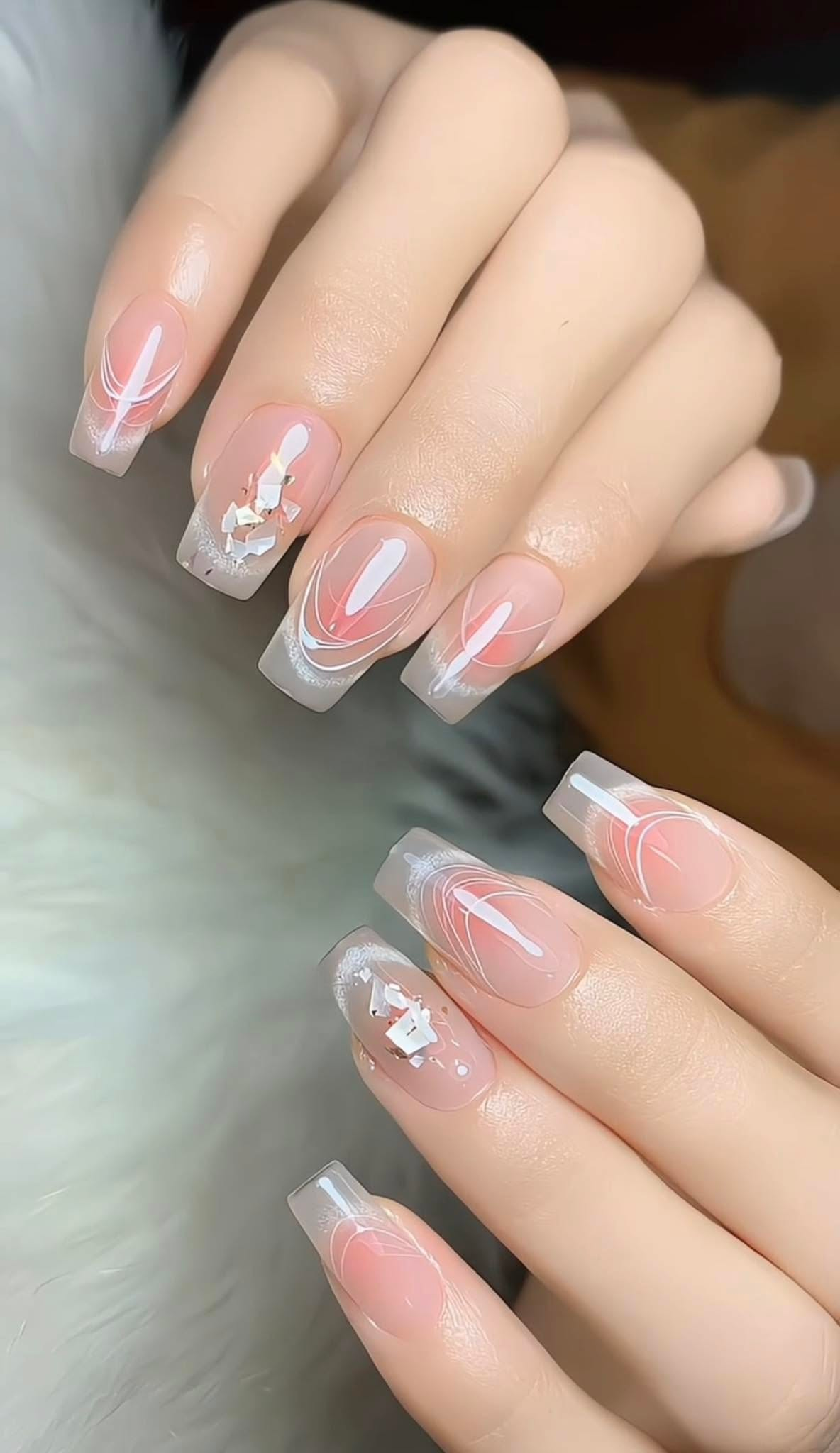 Tau Nail Salon gallery 4